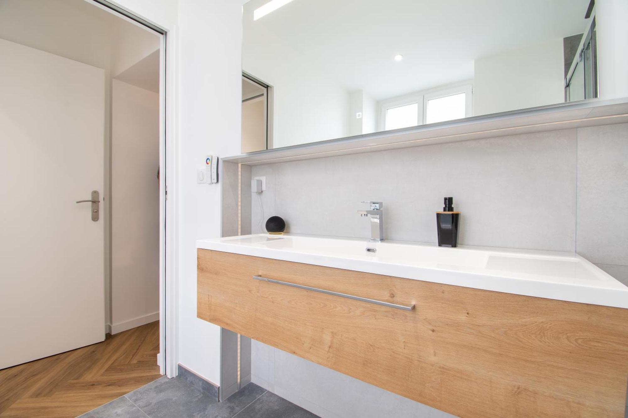 L'Appartement Des Ducs Avec Baignoire Double Nantes Exteriör bild